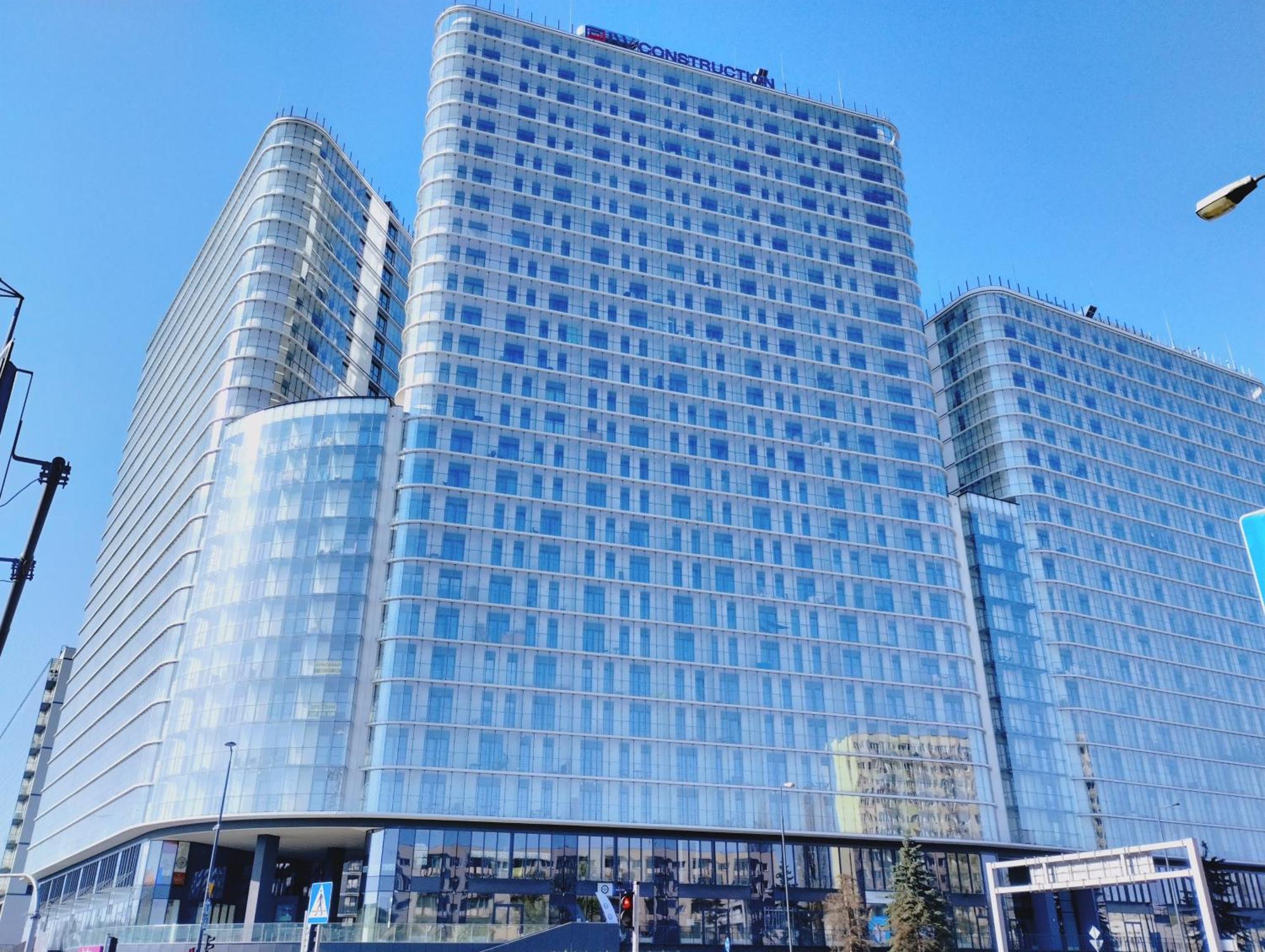 Kasprzaka 29 Wola Tower 3 Rooms, 80m2 16th Floor, Free Garage By Perfect Apartament
