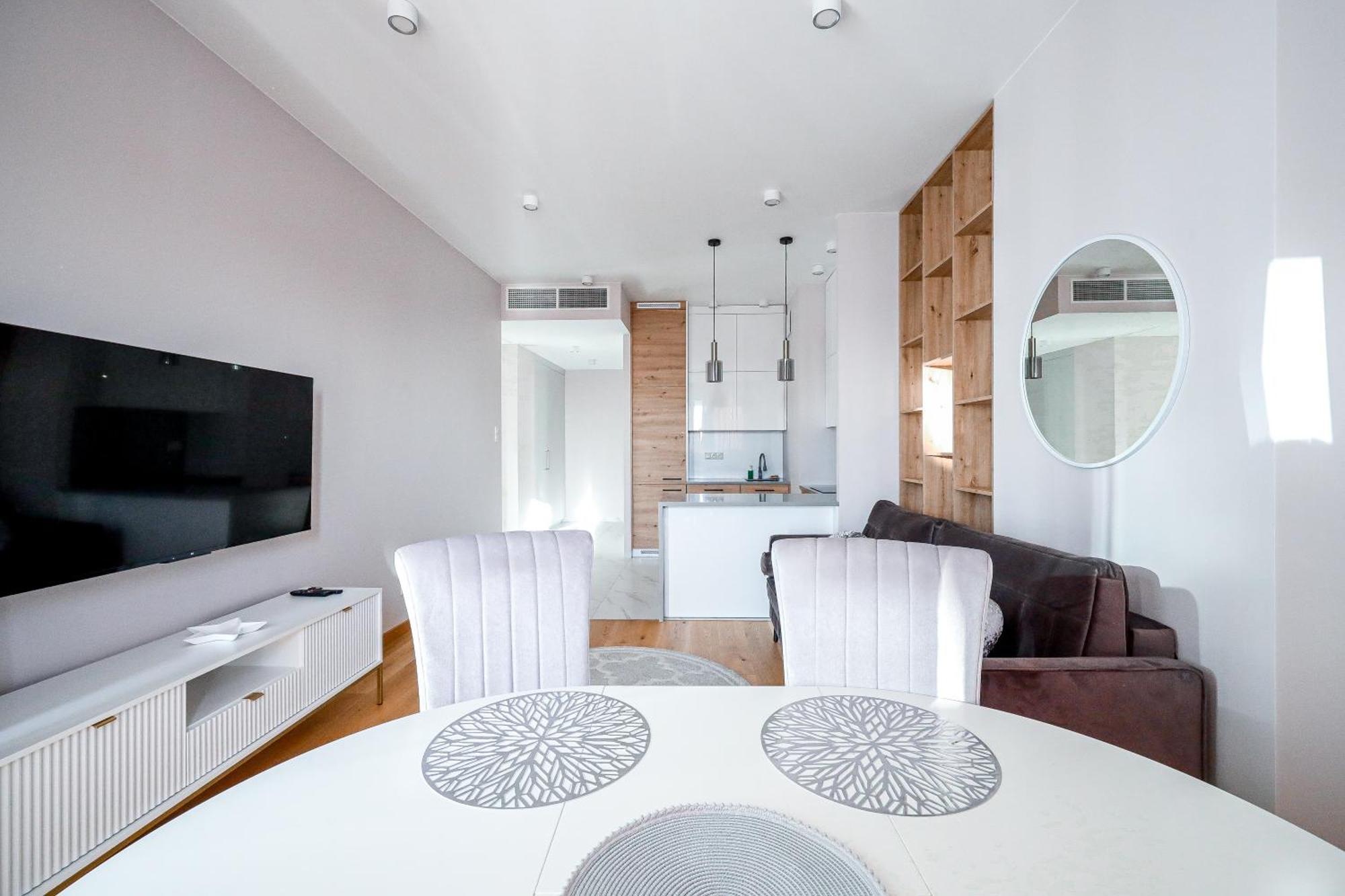 Kasprzaka 29 Wola Tower 3 Rooms, 80m2 16th Floor, Free Garage By Perfect Apartament